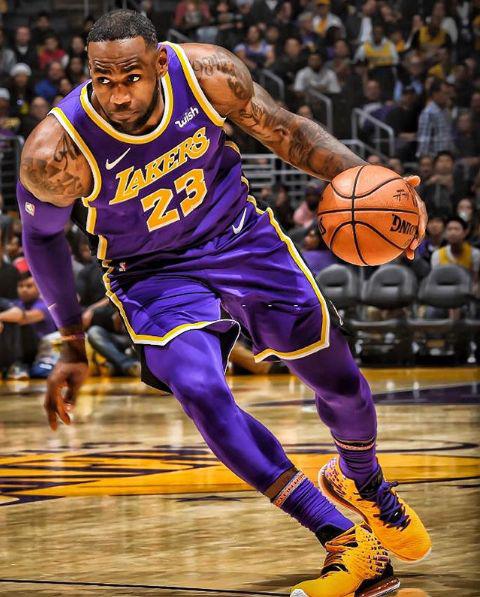 尤尔曼德：马扎腿部有些不适；霍夫曼预判强，是球队重要一员（尤尔曼德：马扎腿部轻微不适，霍夫曼预判出色系球队重要一员）