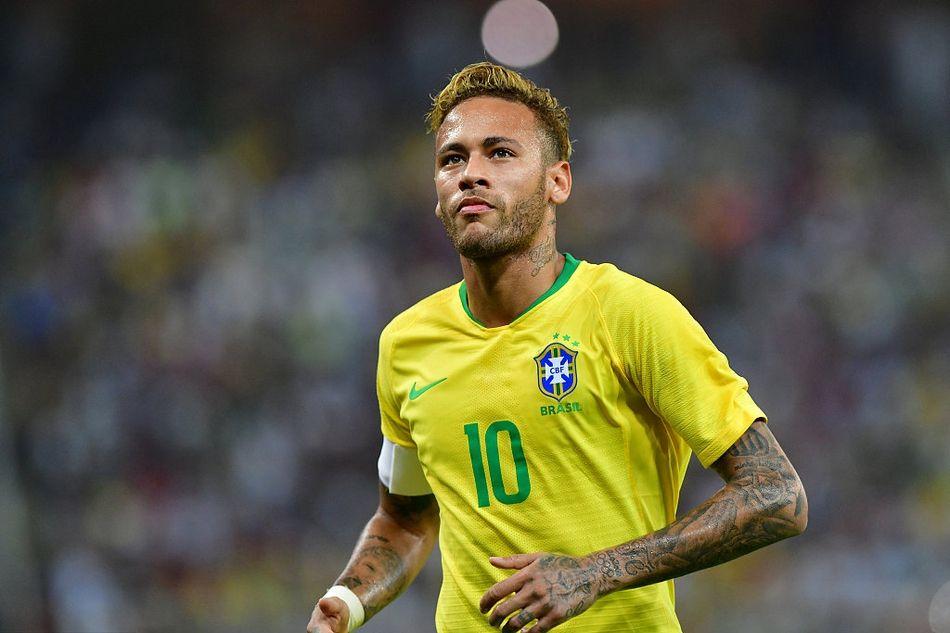 巴萨官方：12月10日对阵法兰克福的欧冠比赛将回归诺坎普举行（巴萨官宣：12月10日欧冠对阵法兰克福的比赛将在诺坎普进行）