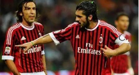 国王杯16强抽签在即！皇马将战低级别联赛球队 单回合淘汰赛制引关注（国王杯16强抽签临近：皇马将迎战低级别对手，单回合淘汰制成焦点）