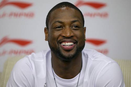 记者：兰克尔-泽经常在赛前要钱，首发迟迟不定也有他的原因（记者称兰克尔-泽屡次在赛前索要费用，首发迟迟未定也与他有关）