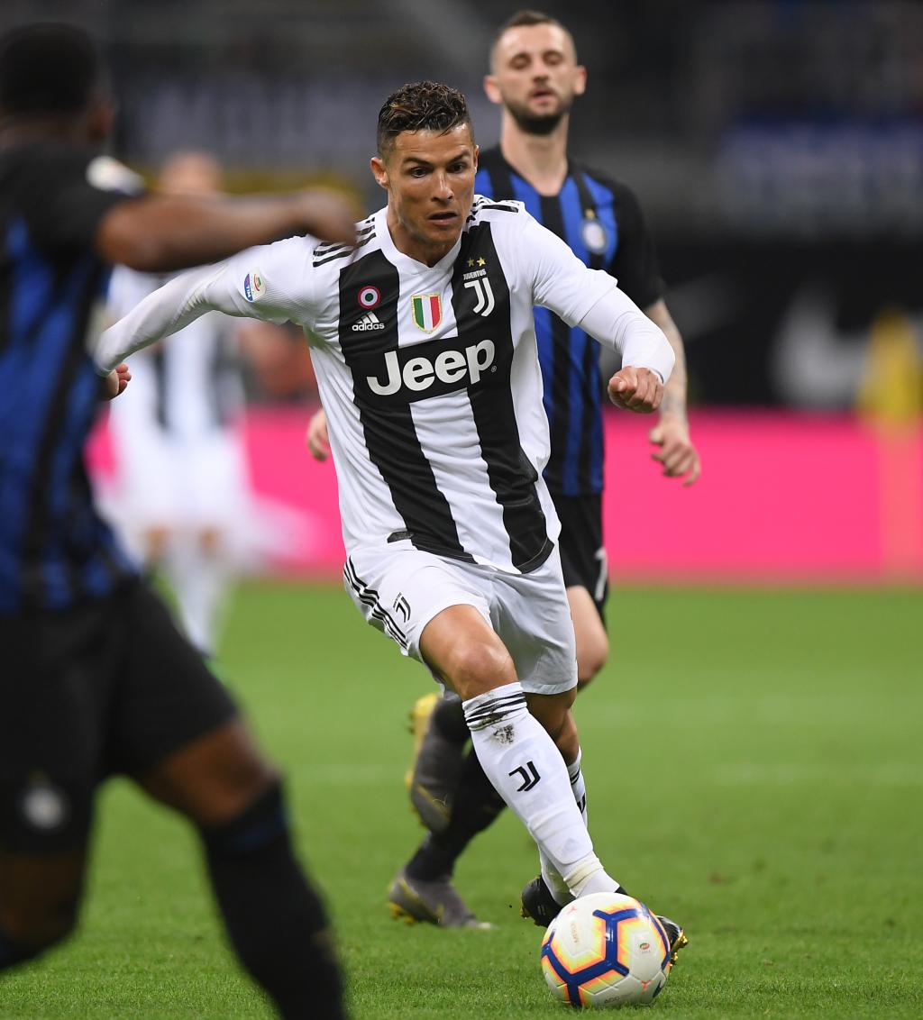 马克西：梅西就是足球史上的里程碑；格策那一脚依然难以释怀（马克西：梅西堪称足坛划时代人物，格策那一脚至今难释怀）