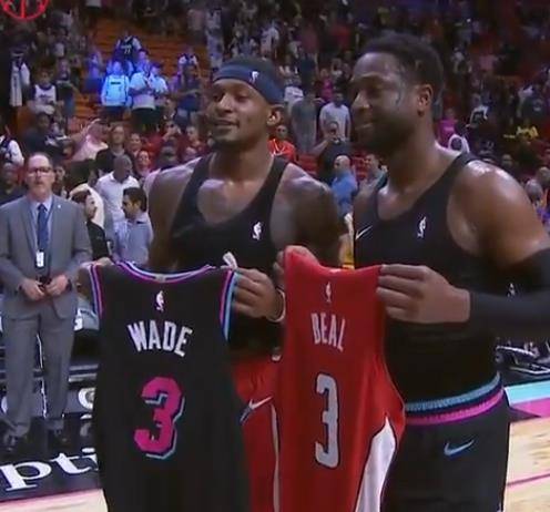 曼联红魔主场零封狼队（曼联主场完封狼队）