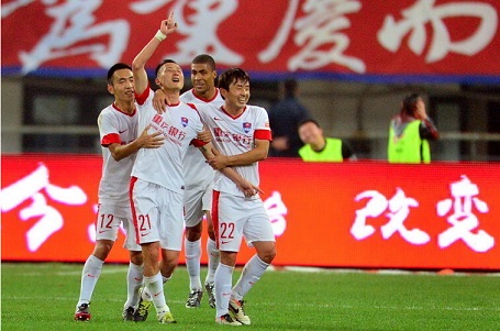 德天空：卢克巴今夏解约金8000万欧，埃贝尔很欣赏他（德天空：卢克巴今夏8000万欧可解约，埃贝尔对其青睐有加）