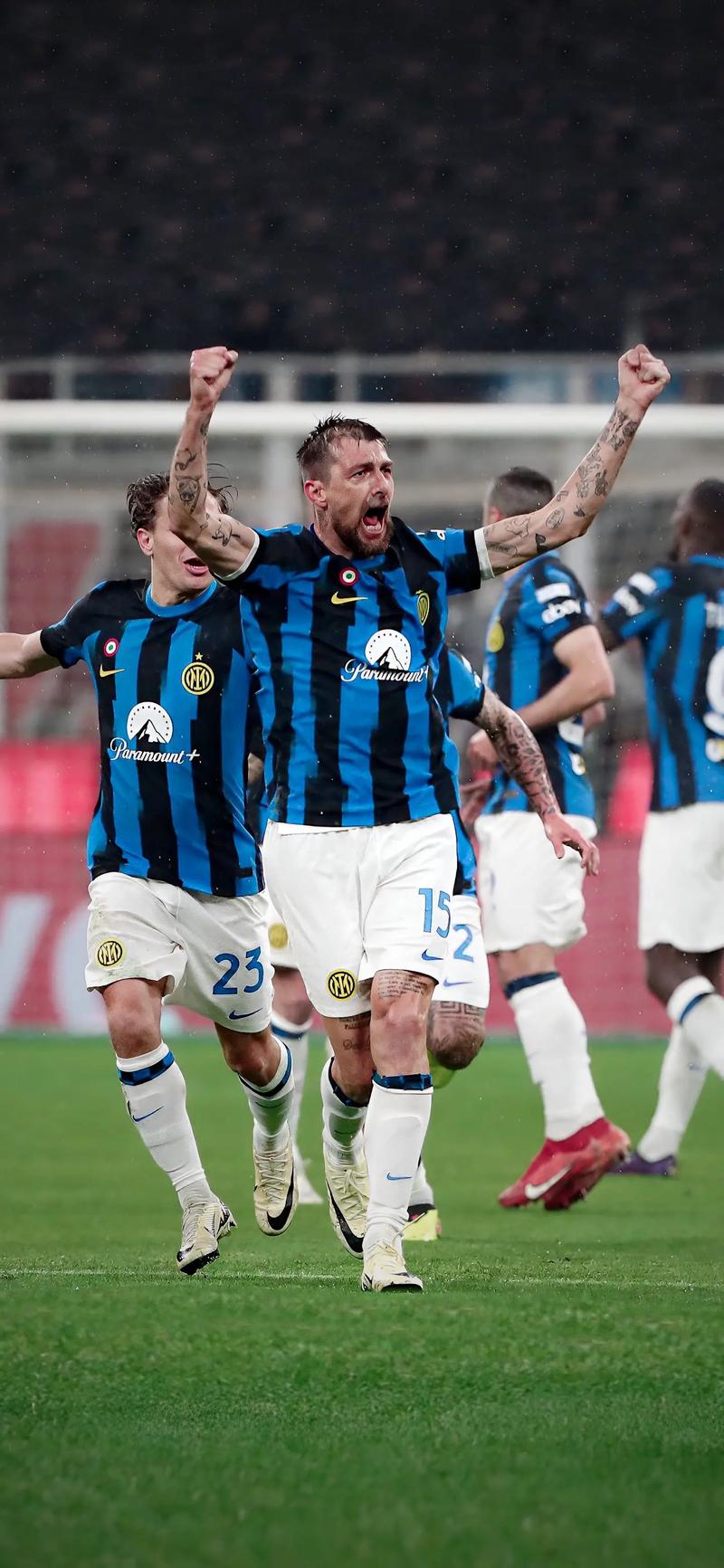 布斯克茨退役，10年世界杯冠军西班牙仅剩5人仍在踢球（布斯克茨挂靴，2010西班牙冠军队仅剩5名现役球员）