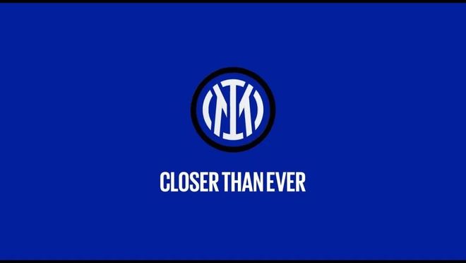 穆勒：输掉这样的决赛能激发球队能量，我们一定会卷土重来（穆勒：这场决赛的失利会点燃全队斗志，我们必将强势归来）