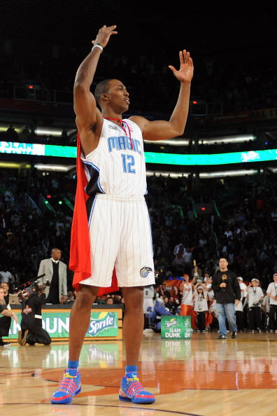 土媒：费内巴切已付穆帅875万欧解约金，不想再付75万欧住宿费（土耳其媒体：费内巴切已向穆里尼奥支付875万欧元解约金，拒再支付75万欧元住宿费）