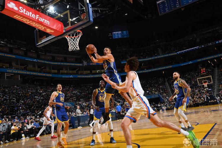 篮球勇士明星球员连续得分20+（勇士队核心连场砍下20+分）