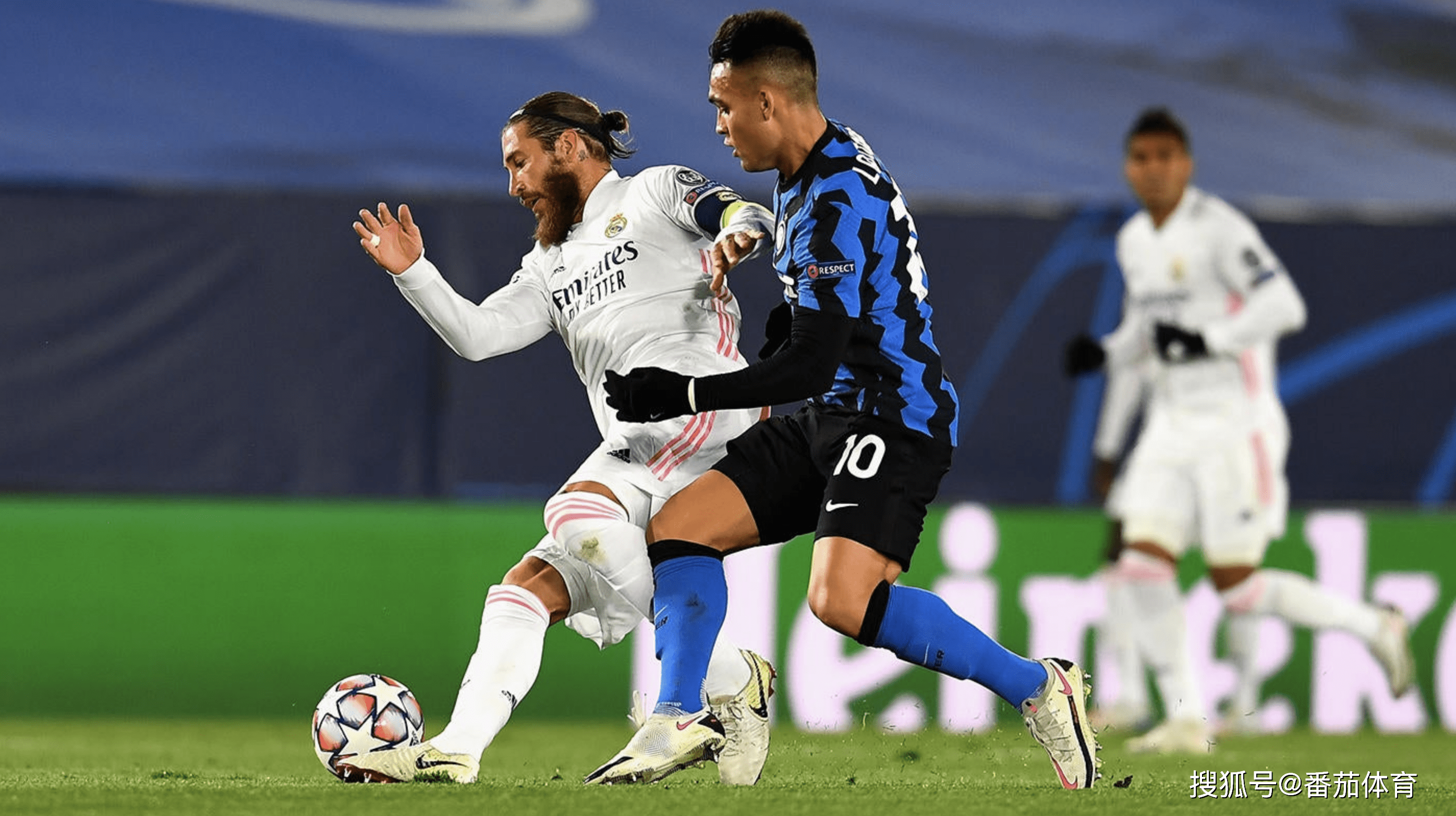 施洛特贝克：吉拉西最近过得确实不容易，但教练一直信任他（施洛特贝克：虽吉拉西近来不顺，主帅对其信任未曾动摇）